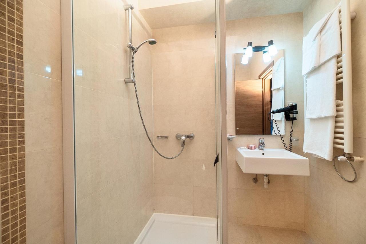 Family Executive Room Pool Access